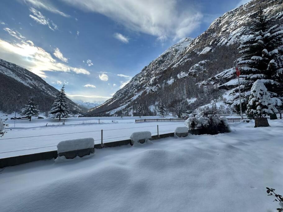 Breathtaking View Apartment Near Zermatt With Parking Tasch Exterior photo